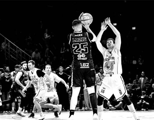 МОТ — хедлайнер финала седьмого сезона Лига Ставок Media Basket