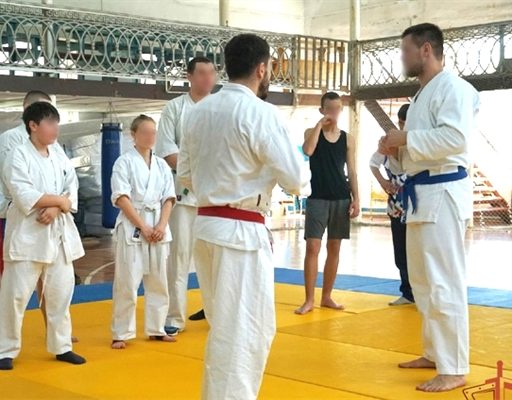 Росгвардейцы провели мастер-классы по боевым искусствам для воспитанников спортивных школ в новых российских регионах