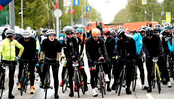 На старт первого в сезоне велозаезда Gran Fondo в Лотошине вышли 400 участников