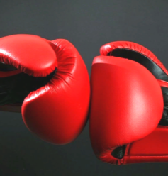 Умар Кремлев проиграл войну за олимпийский бокс