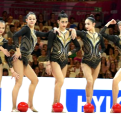 Спортсменки из России выиграли чемпионат мира по художественной гимнастике в командном многоборье